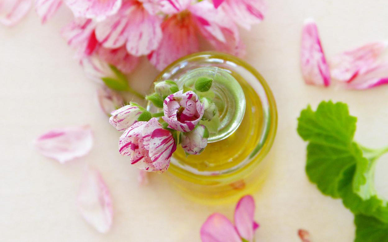 aceites aromáticos en calentador de cera